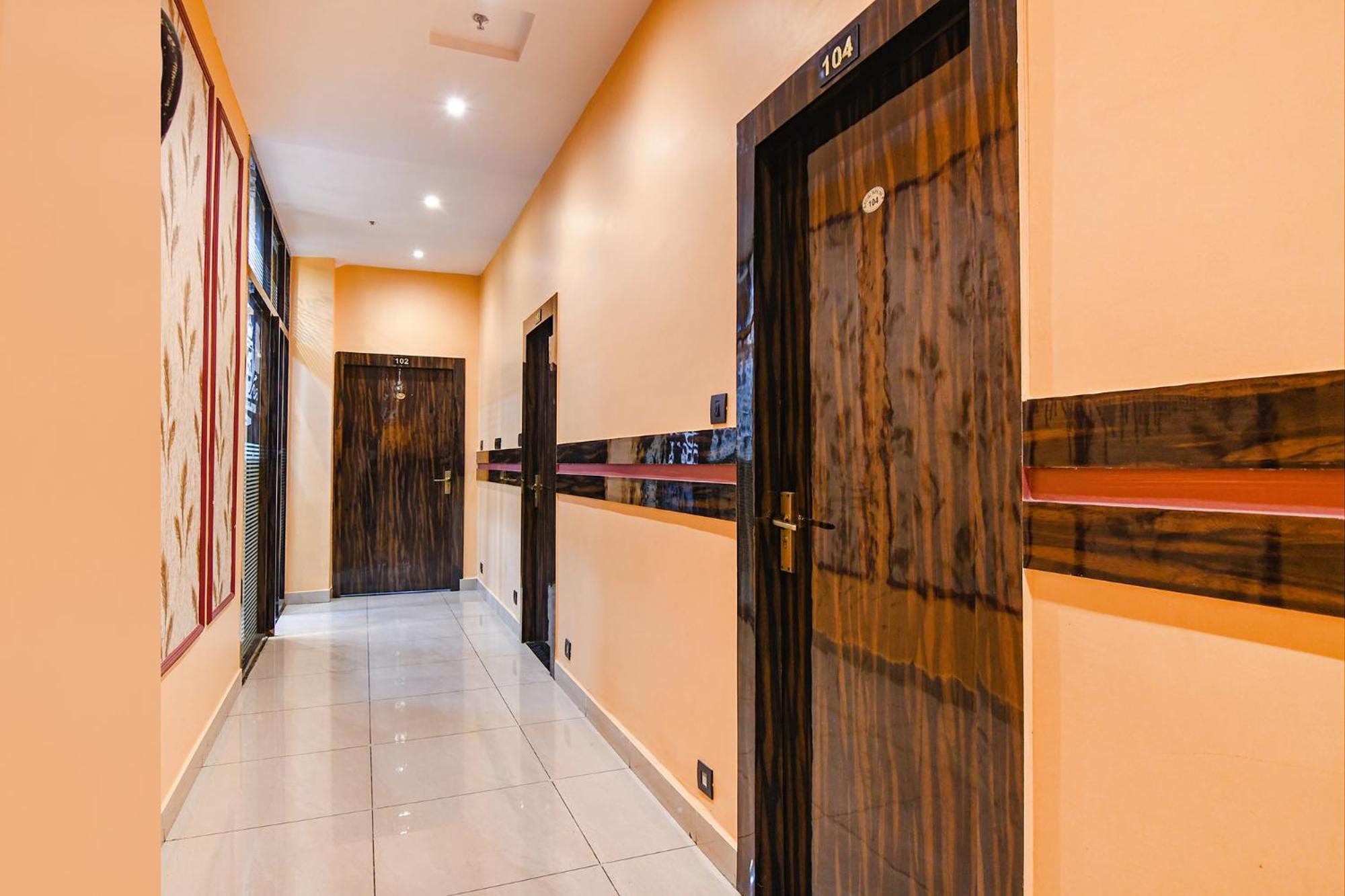Fabhotel Royal Park Inn - Nr Eden Garden Stadium Kalkuta Zewnętrze zdjęcie